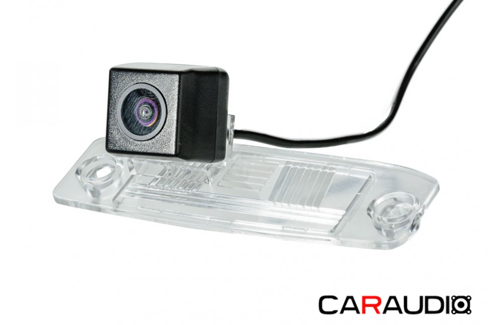 Штатная камера заднего вида PHANTOM CA-35+FM-01 (Hyundai/Kia)