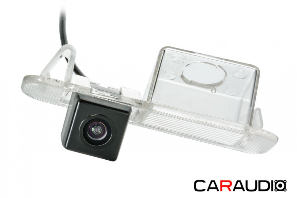 Штатная камера заднего вида PHANTOM CA-35+FM-10 (Kia)
