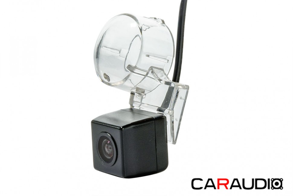 Штатная камера заднего вида PHANTOM CA-35+FM-43 (Suzuki)