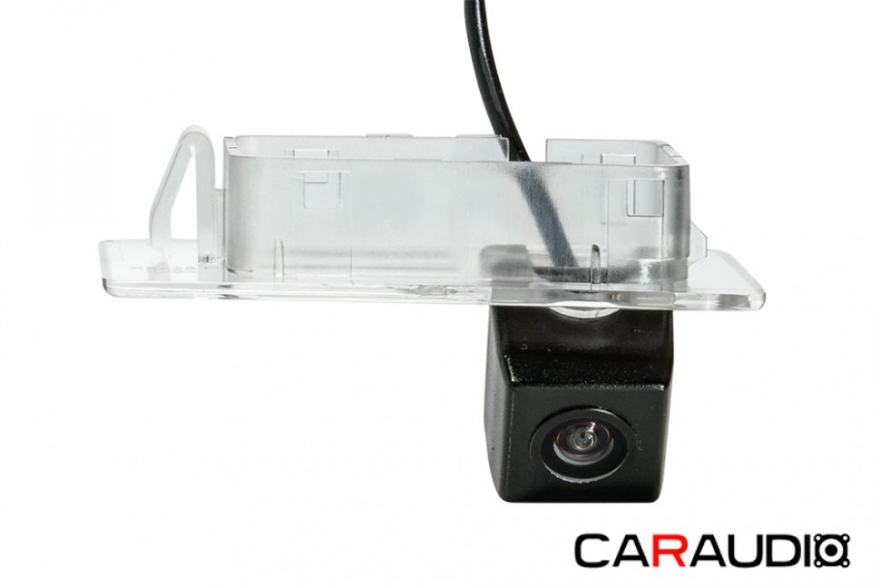 Штатная камера заднего вида PHANTOM CA-35+FM-60 (Hyundai/Kia)