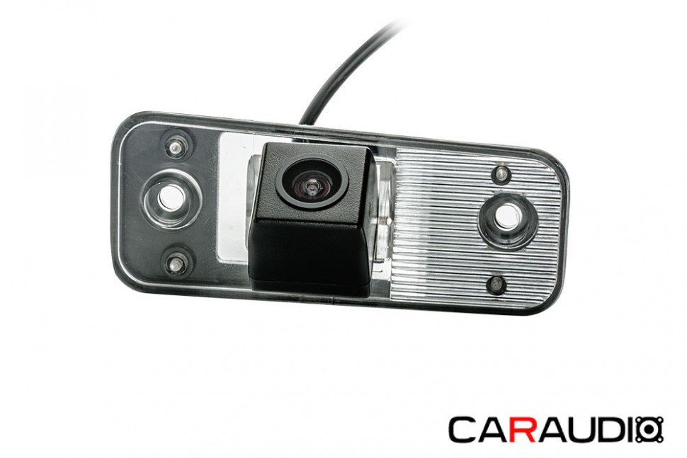 Штатная камера заднего вида PHANTOM CA-35+FM-79 (Hyundai)