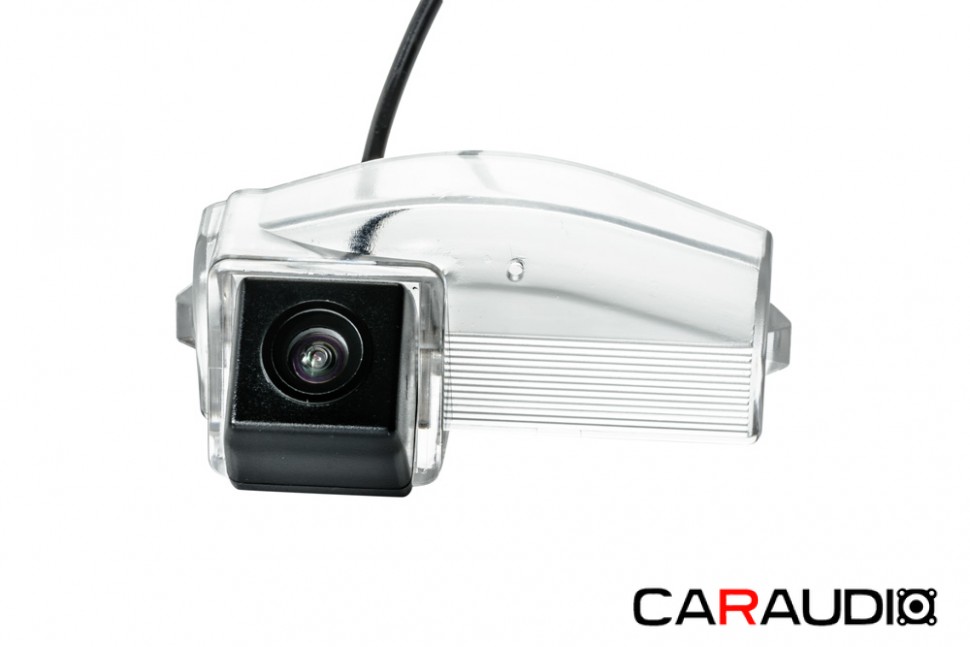 Штатная камера заднего вида PHANTOM CA-35+FM-83 (Mazda)