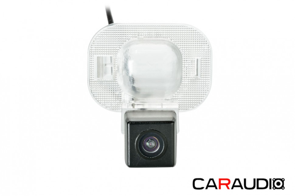 Штатная камера заднего вида PHANTOM CA-35+FM-09 (Hyundai/Kia)