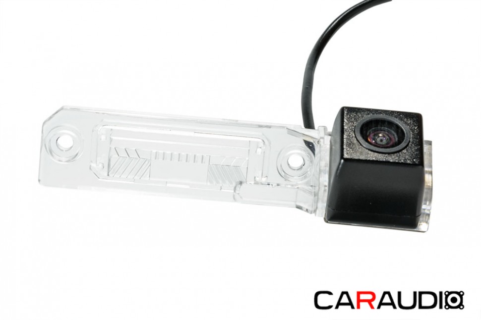 Штатная камера заднего вида PHANTOM CA-35+FM-18 (VW/Skoda/Seat)