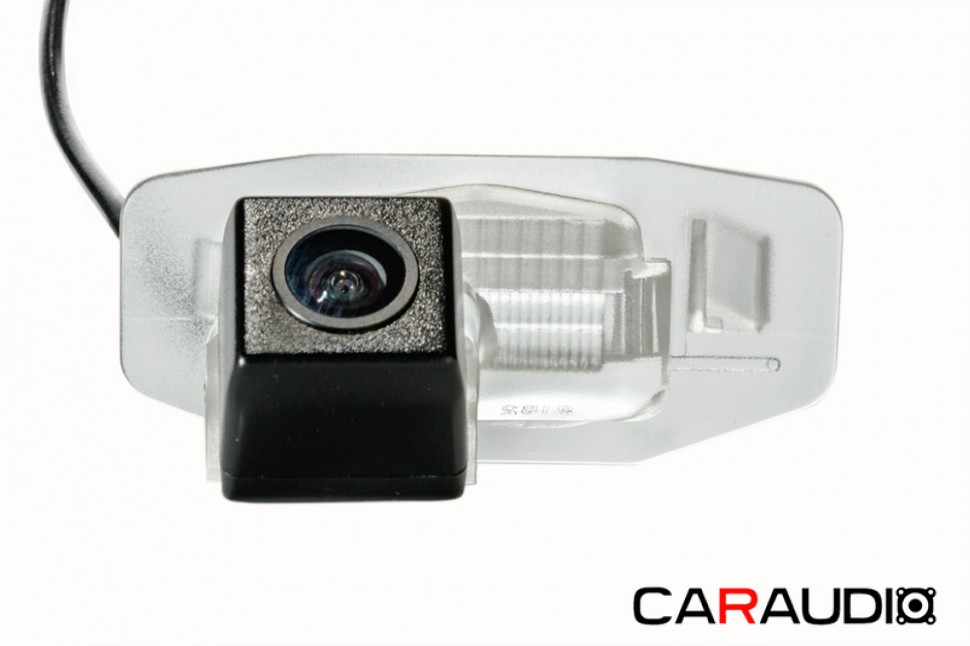 Штатная камера заднего вида PHANTOM CA-35+FM-19 (Honda/Acura)