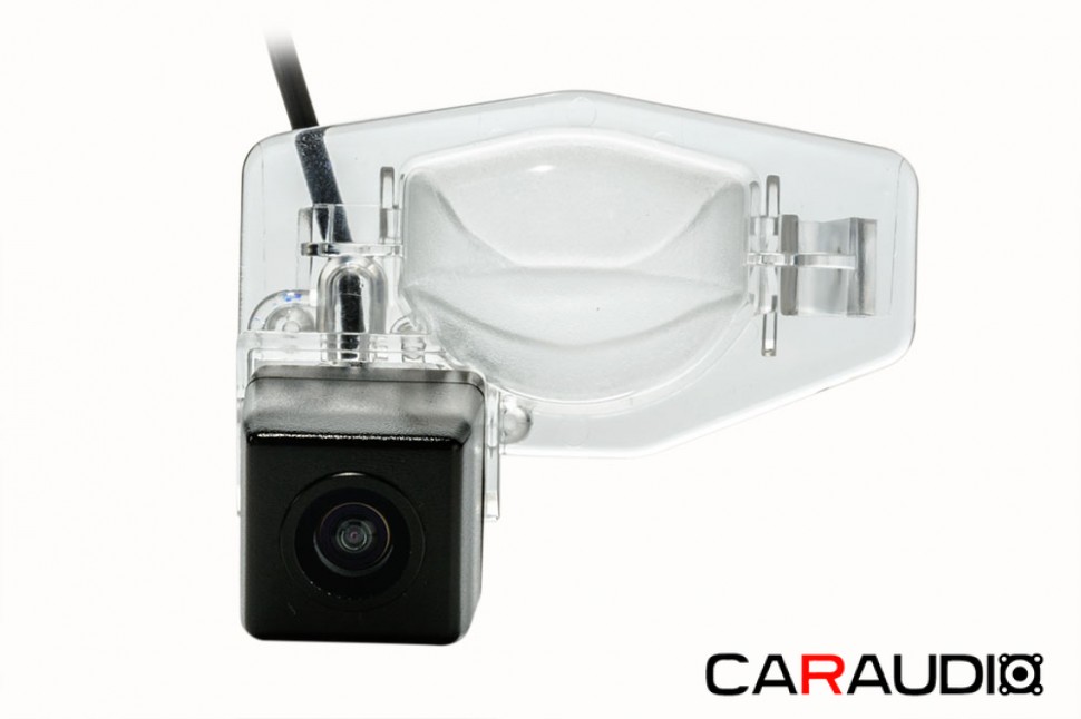 Штатная камера заднего вида PHANTOM CA-35+FM-21 (Honda/Acura)