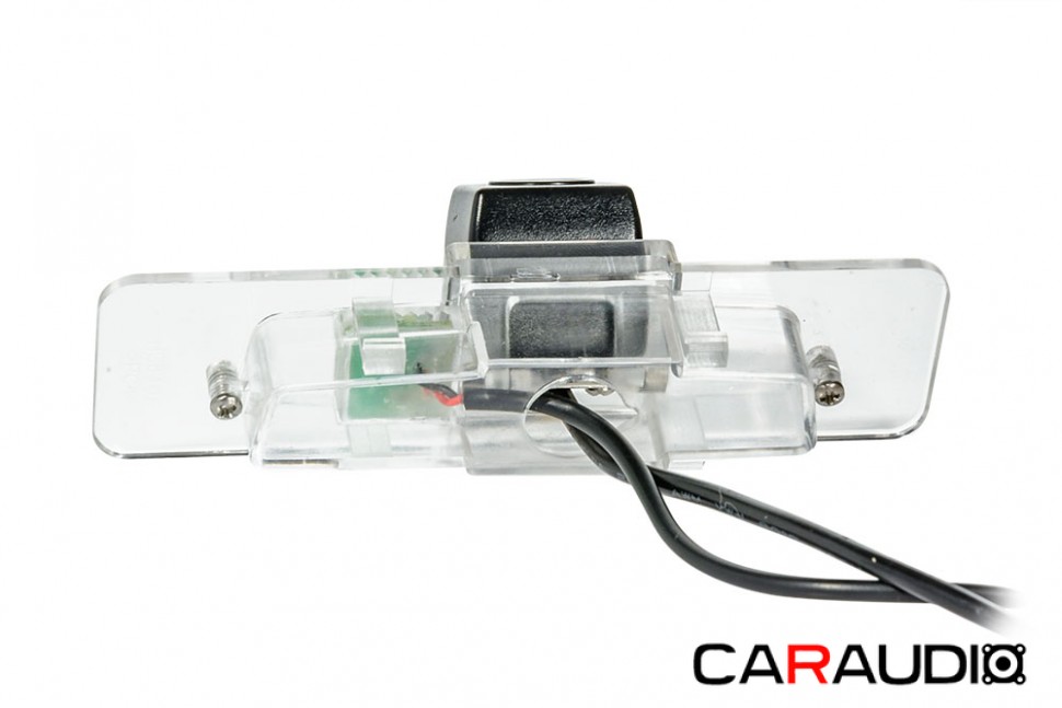 Штатная камера заднего вида PHANTOM CA-35+FM-58 (Subaru)