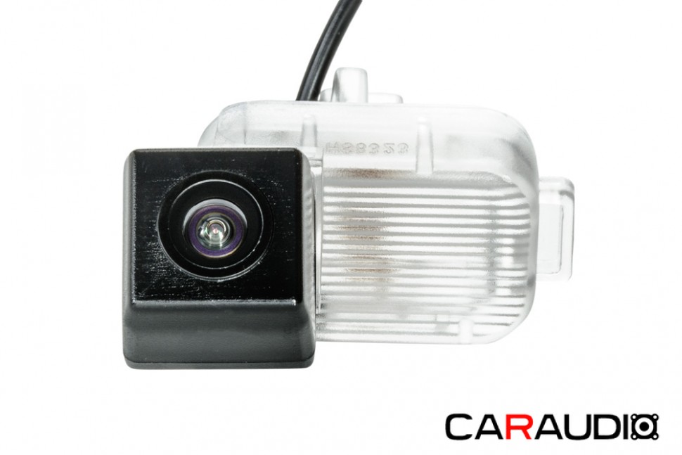 PHANTOM CA-35+FM-86 Штатная камера заднего вида Mazda